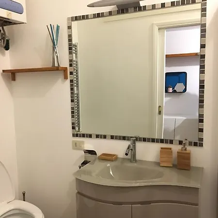 4bros Trastevere/45 Apartment *